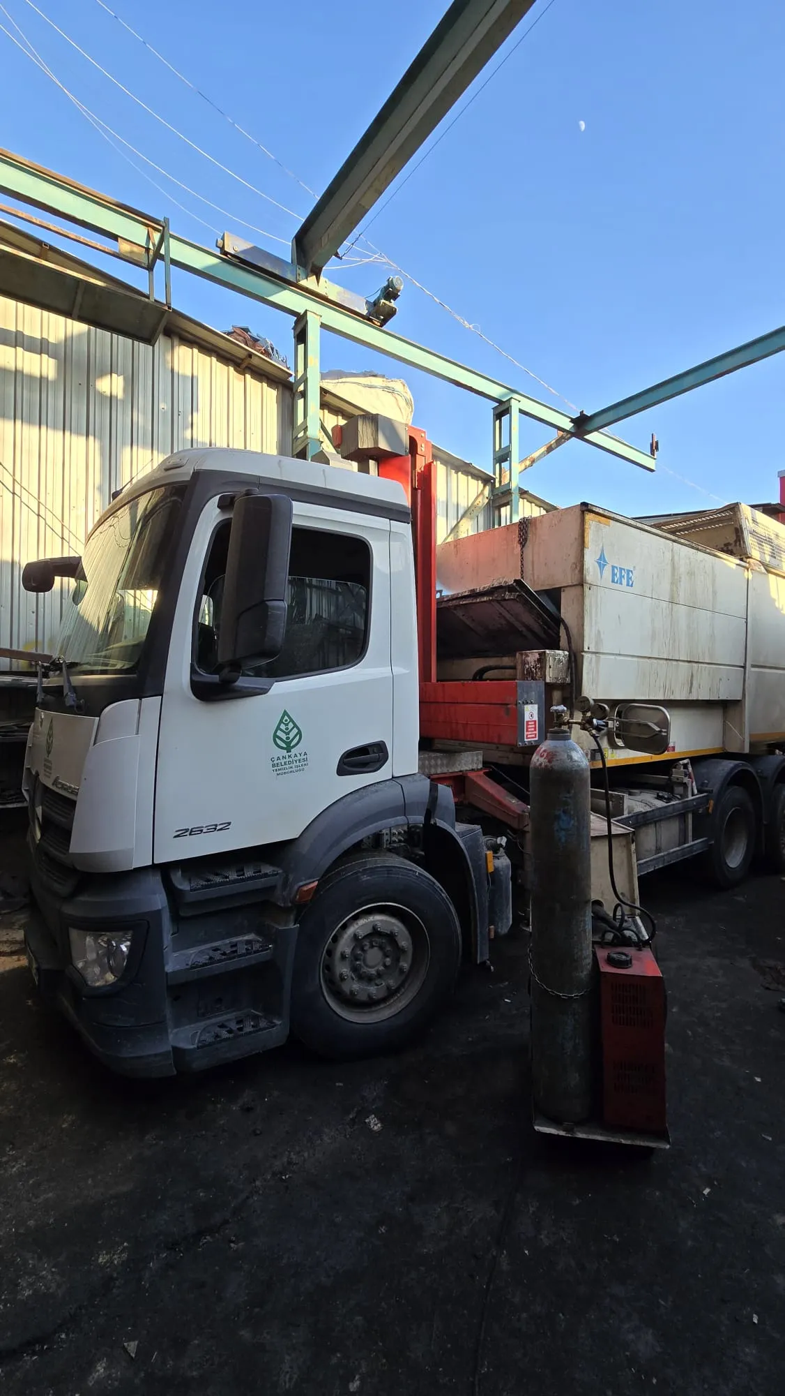 Hasarlı Hidrolik Sıkıştırma Kasa